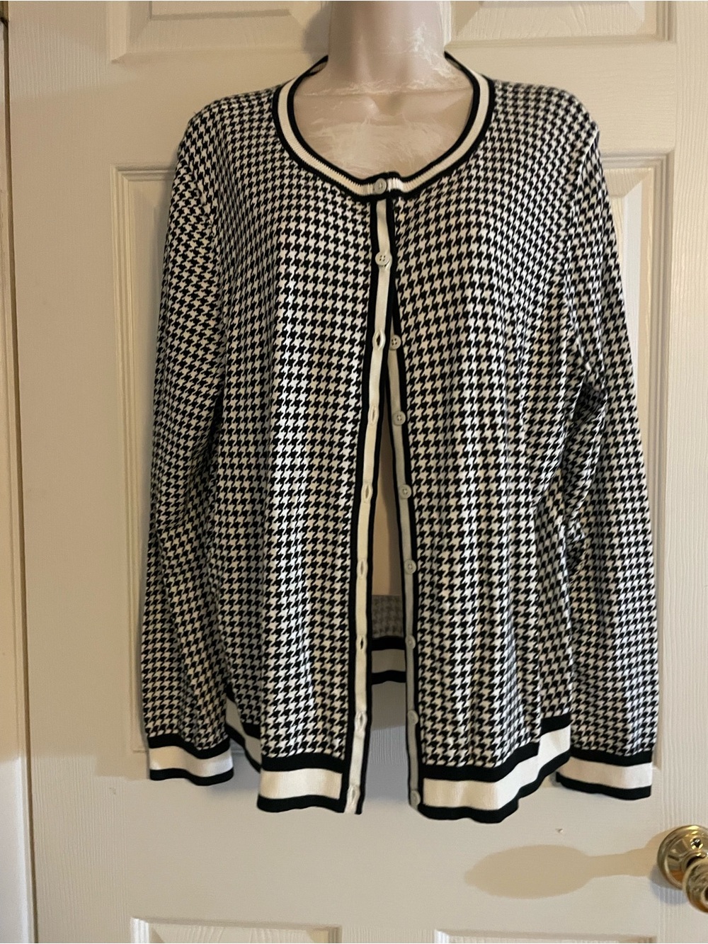 Talbots Classic Houndstooth Black & White Women's Cardigan Sweater